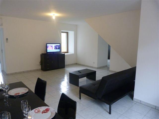 Belcastel  Gite Oustal מראה חיצוני תמונה